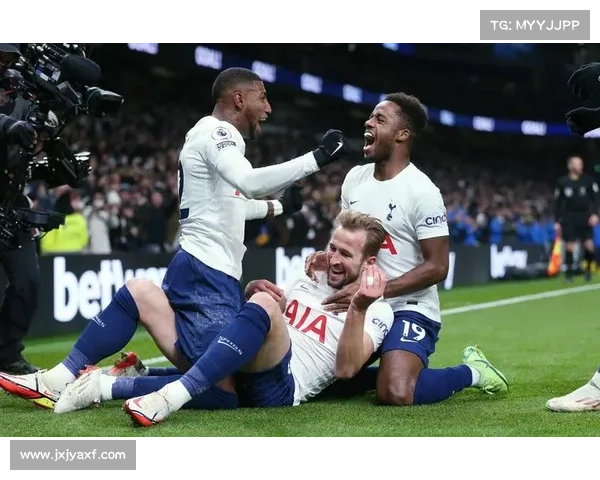 揭秘英超停摆背后的深层原因与未曾公开的真相 揭秘英超停摆背后的深层原因与未曾公开的真相