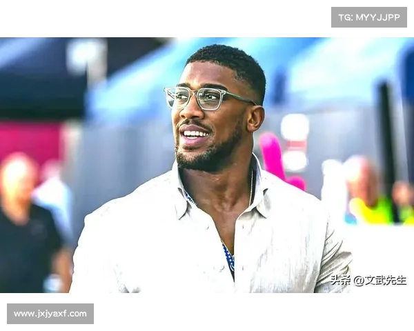 安东尼·约书亚重返巅峰 逆袭泰森·富里重夺重量级世界拳王头衔