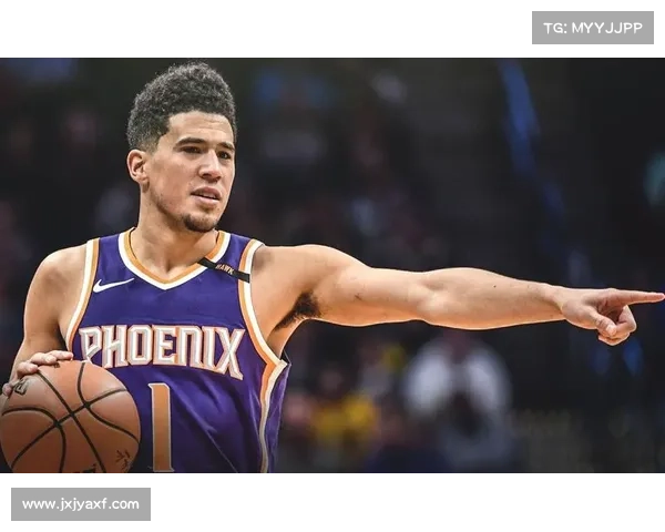 布克个人数据分析:全方位解读其进攻效率与比赛影响力 布克个人数据分析:全方位解读其进攻效率与比赛影响力